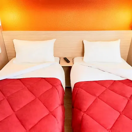 Premiere Classe St Leger Hotel *