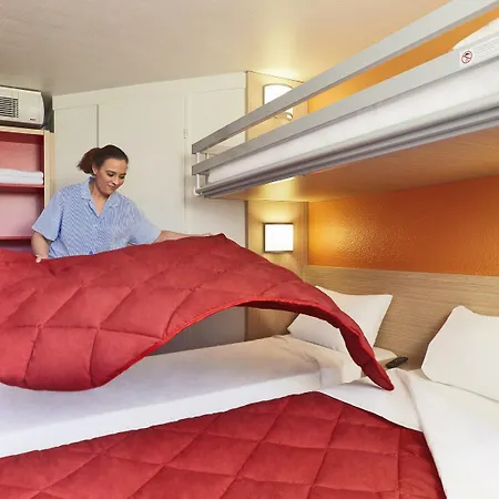 Premiere Classe St Leger *