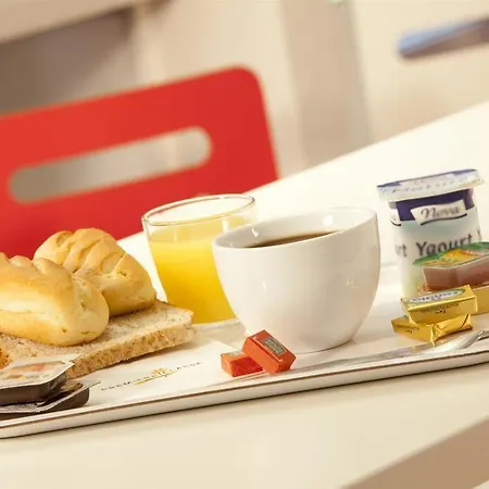 Premiere Classe St Leger Hotel *